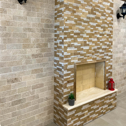 Травертин за камина - Лайндроу Ноче и Айвори 1